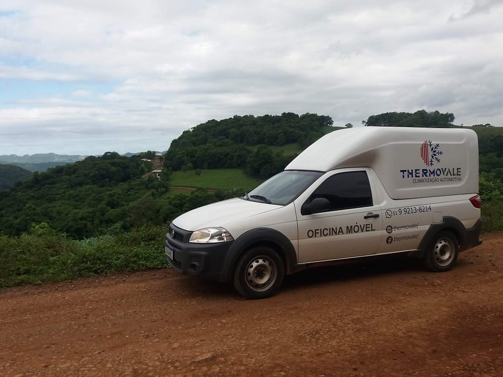 Oficina móvel Thermovale em área rural